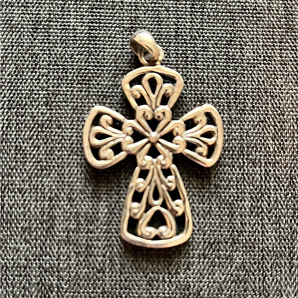 Sterling Silver Vintage Cross
